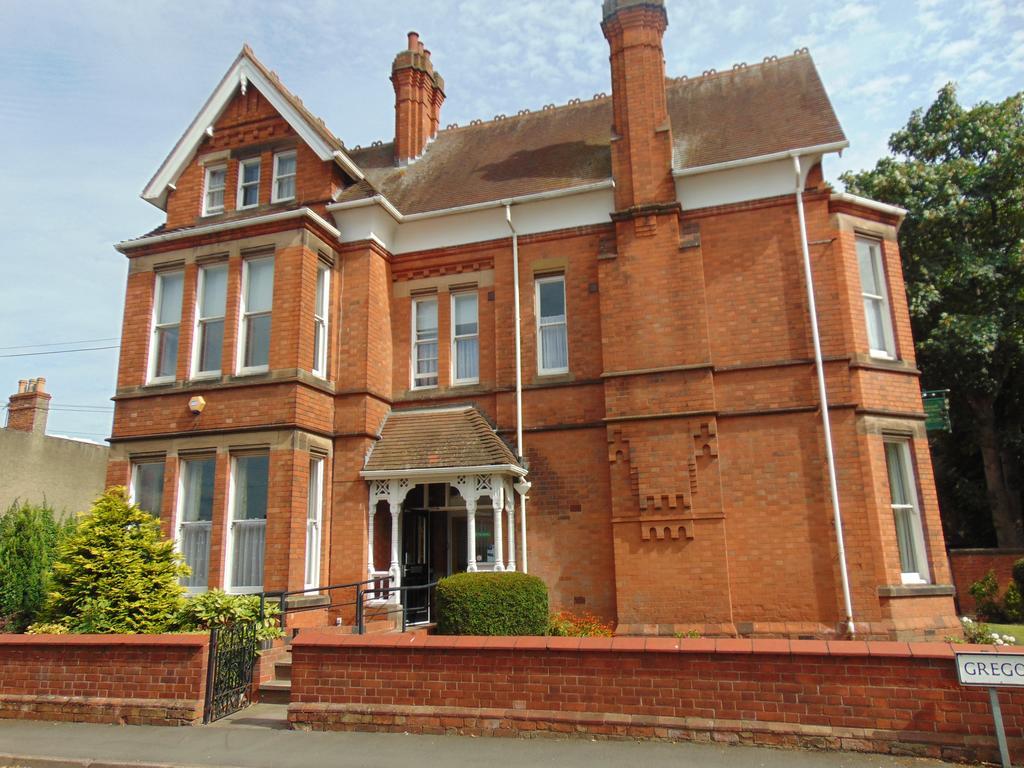 Bed and Breakfast Holywell House à Loughborough Extérieur photo
